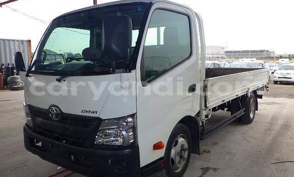 Acheter Import Voiture Toyota Dyna Autre à Livingstone, Zambie Acheter Import Voiture Toyota Dyna Autre à Livingstone, Zambie