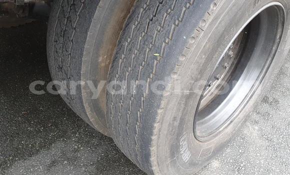 Acheter Occasion Utilitaire Nissan UD Blanc à Lusaka, Zambie Acheter Occasion Utilitaire Nissan UD Blanc à Lusaka, Zambie