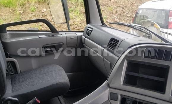 Acheter Occasion Utilitaire Nissan UD Blanc à Limulunga, Occidental Acheter Occasion Utilitaire Nissan UD Blanc à Limulunga, Occidental