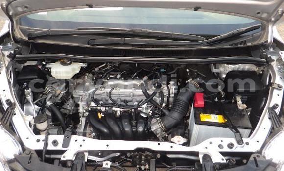 Acheter Import Voiture Toyota Noah Autre à Livingstone, Zambie Acheter Import Voiture Toyota Noah Autre à Livingstone, Zambie