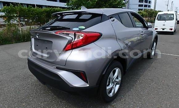 Tenga Imported Toyota C-HR Zvimwe Mota in Livingstone in Zambia Tenga Imported Toyota C-HR Zvimwe Mota in Livingstone in Zambia