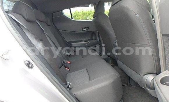 Tenga Imported Toyota C-HR Zvimwe Mota in Livingstone in Zambia Tenga Imported Toyota C-HR Zvimwe Mota in Livingstone in Zambia