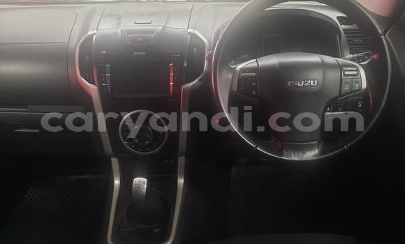 Acheter Occasion Voiture Isuzu KB Gris à Chingola, Zambie Acheter Occasion Voiture Isuzu KB Gris à Chingola, Zambie