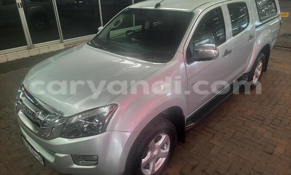 Acheter Occasion Voiture Isuzu KB Gris à Chingola, Zambie Acheter Occasion Voiture Isuzu KB Gris à Chingola, Zambie