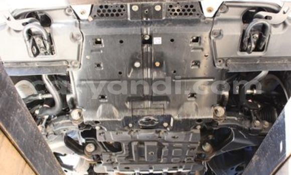 Acheter Occasion Voiture Toyota Land Cruiser Blanc à Lusaka, Zambie Acheter Occasion Voiture Toyota Land Cruiser Blanc à Lusaka, Zambie
