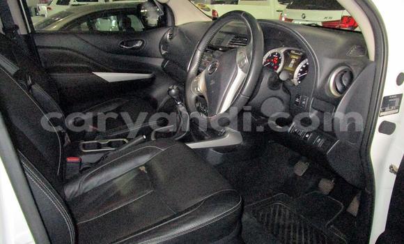 Acheter Occasion Voiture Nissan Navara Blanc à Chingola, Zambie Acheter Occasion Voiture Nissan Navara Blanc à Chingola, Zambie