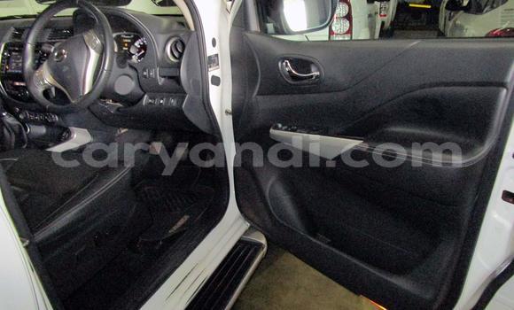 Acheter Occasion Voiture Nissan Navara Blanc à Chingola, Zambie Acheter Occasion Voiture Nissan Navara Blanc à Chingola, Zambie