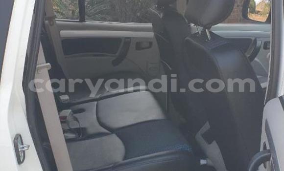 Acheter Occasion Voiture Mahindra Scorpio Blanc à Chingola, Zambie Acheter Occasion Voiture Mahindra Scorpio Blanc à Chingola, Zambie