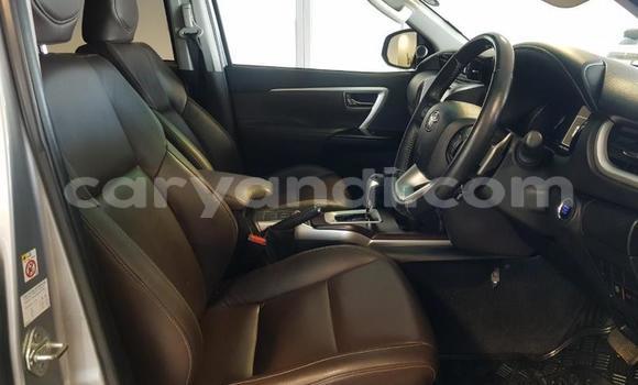 Tenga Tsaru Toyota Fortuner Zvimwe Mota in Livingstone in Zambia Tenga Tsaru Toyota Fortuner Zvimwe Mota in Livingstone in Zambia