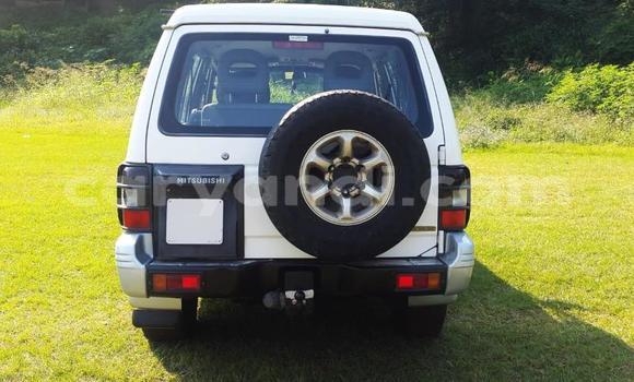 Buy Used Mitsubishi Pajero White Car in Chingola in Zambia Buy Used Mitsubishi Pajero White Car in Chingola in Zambia