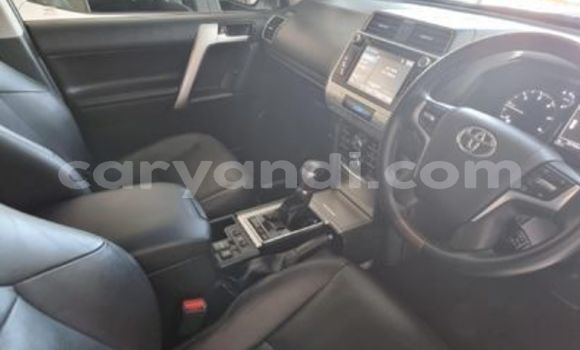 Acheter Occasion Voiture Toyota Prado Blanc à Chingola, Zambie Acheter Occasion Voiture Toyota Prado Blanc à Chingola, Zambie
