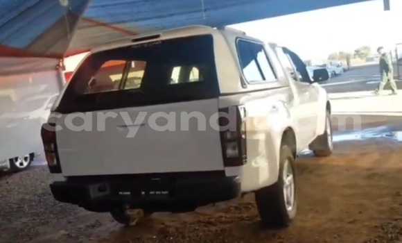 Acheter Occasion Voiture Isuzu KB Blanc à Kalengwa, Nord-Ouest Acheter Occasion Voiture Isuzu KB Blanc à Kalengwa, Nord-Ouest