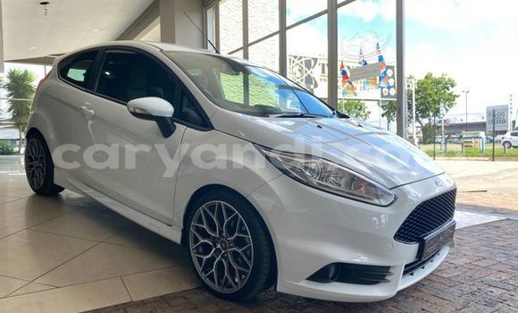 Buy Used Ford Fiesta ST White Car in Chipata in Zambia Buy Used Ford Fiesta ST White Car in Chipata in Zambia