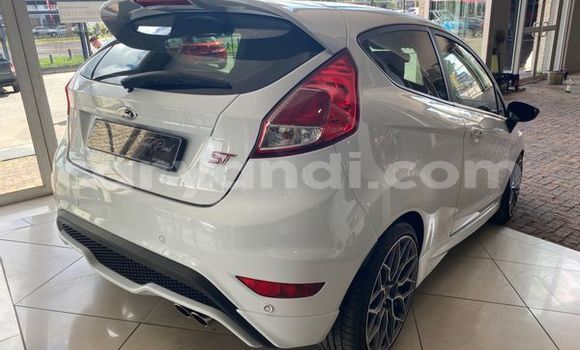 Buy Used Ford Fiesta ST White Car in Chipata in Zambia Buy Used Ford Fiesta ST White Car in Chipata in Zambia