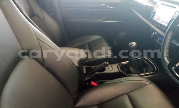 Tenga Tsaru Toyota Hilux Sirivha Mota in Livingstone in Zambia Tenga Tsaru Toyota Hilux Sirivha Mota in Livingstone in Zambia