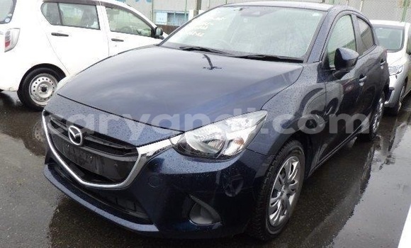 Acheter Import Voiture Mazda Demio Blanc à Lusaka, Zambie