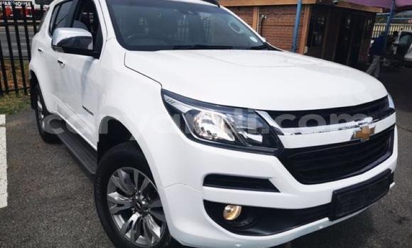 Acheter Occasion Voiture Chevrolet TrailBlazer Blanc à Chililabombwe, Copperbelt Acheter Occasion Voiture Chevrolet TrailBlazer Blanc à Chililabombwe, Copperbelt