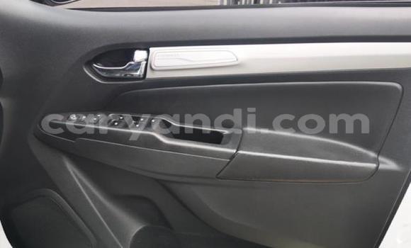 Acheter Occasion Voiture Chevrolet TrailBlazer Blanc à Chililabombwe, Copperbelt Acheter Occasion Voiture Chevrolet TrailBlazer Blanc à Chililabombwe, Copperbelt