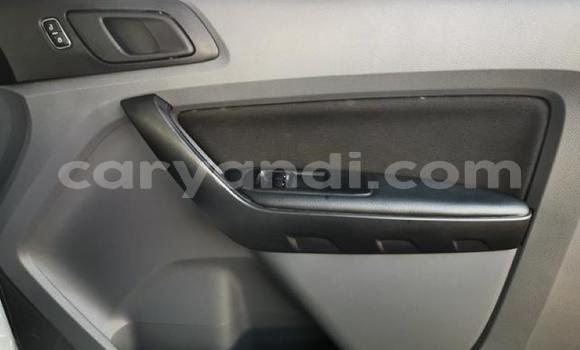 Acheter Occasion Voiture Ford Ranger Blanc à Chingola, Zambie Acheter Occasion Voiture Ford Ranger Blanc à Chingola, Zambie