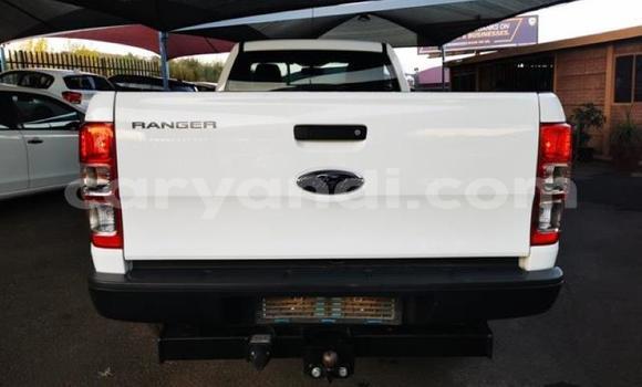 Acheter Occasion Voiture Ford Ranger Blanc à Chingola, Zambie Acheter Occasion Voiture Ford Ranger Blanc à Chingola, Zambie