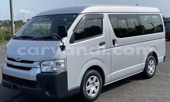 Acheter Import Voiture Toyota Hiace Autre à Lusaka, Zambie