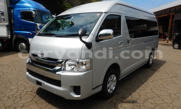 Acheter Import Voiture Toyota Hiace Autre à Lusaka, Zambie Acheter Import Voiture Toyota Hiace Autre à Lusaka, Zambie