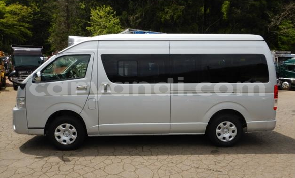 Acheter Import Voiture Toyota Hiace Autre à Lusaka, Zambie Acheter Import Voiture Toyota Hiace Autre à Lusaka, Zambie