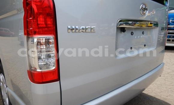 Acheter Import Voiture Toyota Hiace Autre à Lusaka, Zambie Acheter Import Voiture Toyota Hiace Autre à Lusaka, Zambie