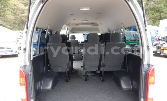 Acheter Import Voiture Toyota Hiace Autre à Lusaka, Zambie Acheter Import Voiture Toyota Hiace Autre à Lusaka, Zambie