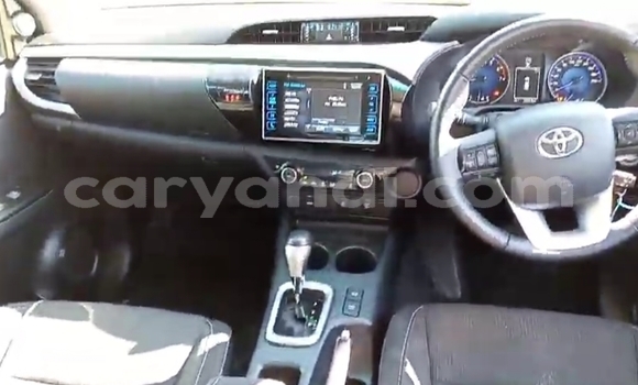 Acheter Occasion Voiture Toyota Hilux Blanc à Chingola, Zambie Acheter Occasion Voiture Toyota Hilux Blanc à Chingola, Zambie