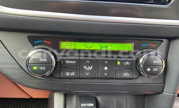 Acheter Import Voiture Toyota Auris Autre à Livingstone, Zambie Acheter Import Voiture Toyota Auris Autre à Livingstone, Zambie