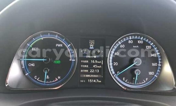 Buy Import Toyota Harrier White Car in Livingstone in Zambia Buy Import Toyota Harrier White Car in Livingstone in Zambia