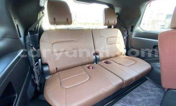 Buy Import Toyota Land Cruiser White Car in Livingstone in Zambia Buy Import Toyota Land Cruiser White Car in Livingstone in Zambia