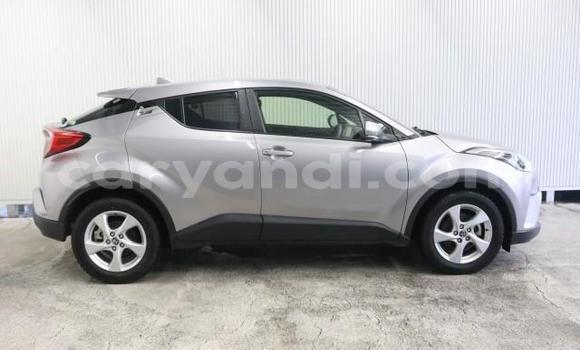 Acheter Import Voiture Toyota C-HR Autre à Livingstone, Zambie Acheter Import Voiture Toyota C-HR Autre à Livingstone, Zambie