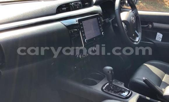 Tenga Tsaru Toyota Hilux Sirivha Mota in Mazabuka in Southern Tenga Tsaru Toyota Hilux Sirivha Mota in Mazabuka in Southern