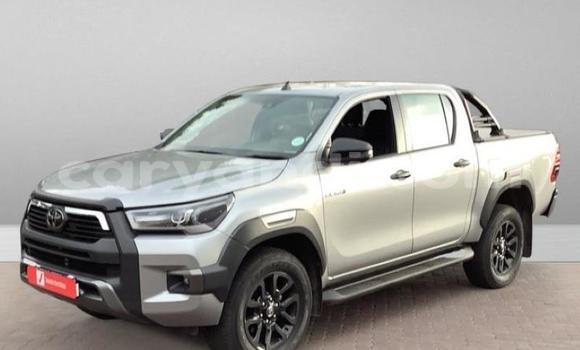 Tenga Tsaru Toyota Hilux Sirivha Mota in Mazabuka in Southern Tenga Tsaru Toyota Hilux Sirivha Mota in Mazabuka in Southern