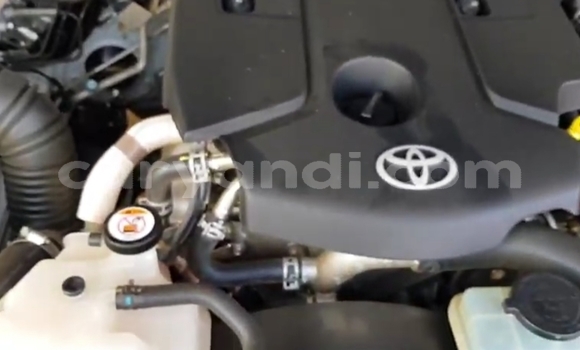 Acheter Occasion Voiture Toyota Hilux Blanc à Chingola, Zambie Acheter Occasion Voiture Toyota Hilux Blanc à Chingola, Zambie