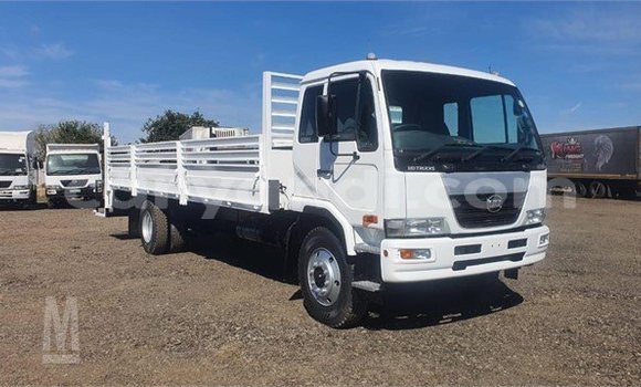 Buy Used Nissan UD White Truck in Kitwe in Zambia