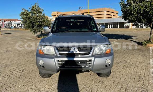 Acheter Occasion Voiture Mitsubishi Pajero Gris à Mazabuka, Du sud Acheter Occasion Voiture Mitsubishi Pajero Gris à Mazabuka, Du sud