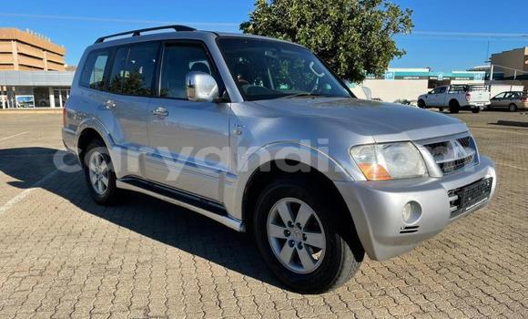 Acheter Occasion Voiture Mitsubishi Pajero Gris à Mazabuka, Du sud Acheter Occasion Voiture Mitsubishi Pajero Gris à Mazabuka, Du sud