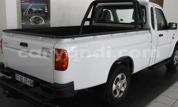 Acheter Occasion Voiture Mahindra Scorpio Blanc à Lusaka, Zambie Acheter Occasion Voiture Mahindra Scorpio Blanc à Lusaka, Zambie