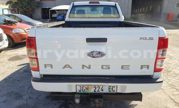 Acheter Occasion Voiture Ford Ranger Blanc à Lusaka, Zambie Acheter Occasion Voiture Ford Ranger Blanc à Lusaka, Zambie