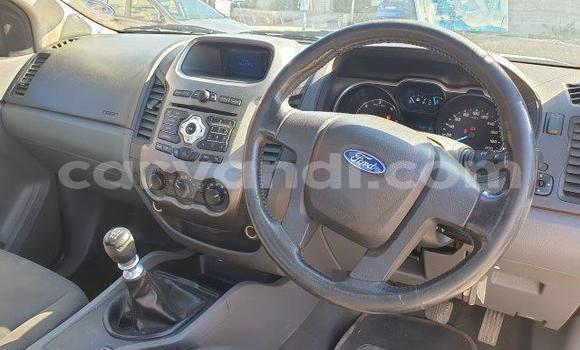 Acheter Occasion Voiture Ford Ranger Blanc à Lusaka, Zambie Acheter Occasion Voiture Ford Ranger Blanc à Lusaka, Zambie