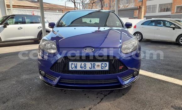 Acheter Occasion Voiture Ford Focus ST Bleu à Lusaka, Zambie Acheter Occasion Voiture Ford Focus ST Bleu à Lusaka, Zambie