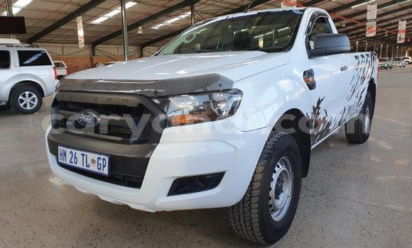 Nunua Ilio tumika Ford Ranger Nyeupe Gari ndani ya Lusaka nchini Zambia Nunua Ilio tumika Ford Ranger Nyeupe Gari ndani ya Lusaka nchini Zambia