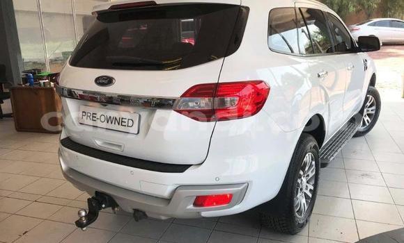 Buy Used Ford Everest White Car in Lusaka in Zambia Buy Used Ford Everest White Car in Lusaka in Zambia