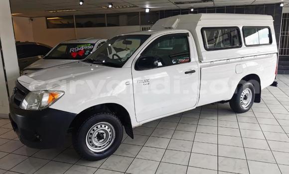 Acheter Occasion Voiture Toyota Hilux Blanc à Lusaka, Zambie Acheter Occasion Voiture Toyota Hilux Blanc à Lusaka, Zambie