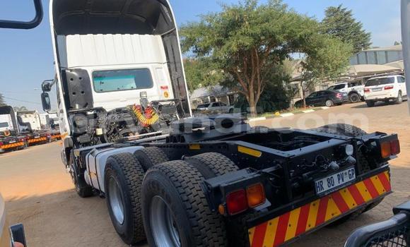 Buy Used Nissan UD White Truck in Chingola in Zambia Buy Used Nissan UD White Truck in Chingola in Zambia