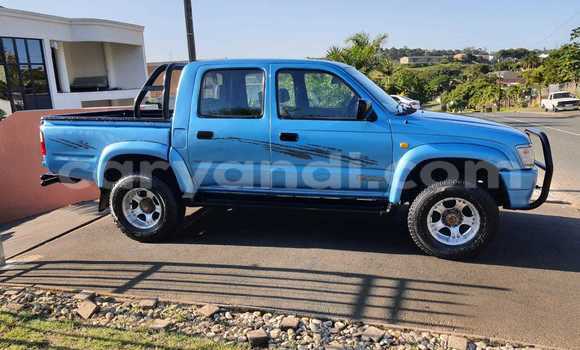 Buy Used Toyota Hilux Blue Car in Chipata in Zambia