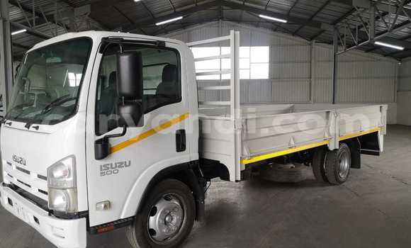 Buy Used Isuzu FTR 850 White Truck in Isoka in Northern Buy Used Isuzu FTR 850 White Truck in Isoka in Northern